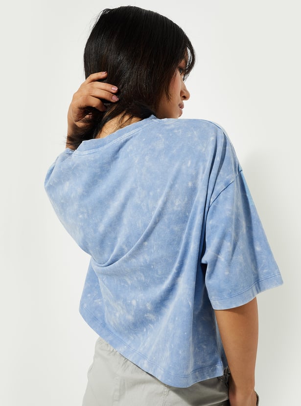 Fun and Trendy Women’s Minion Graphic T-shirt for Street Style Looks