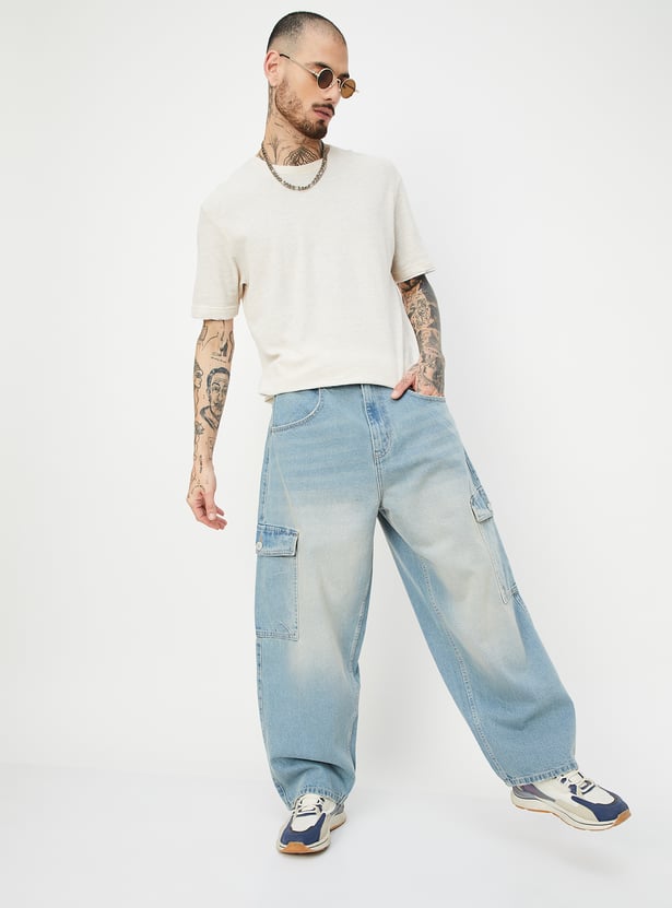 Relaxed Fit Men’s Washed Cargo Denim Jeans for Everyday Comfort