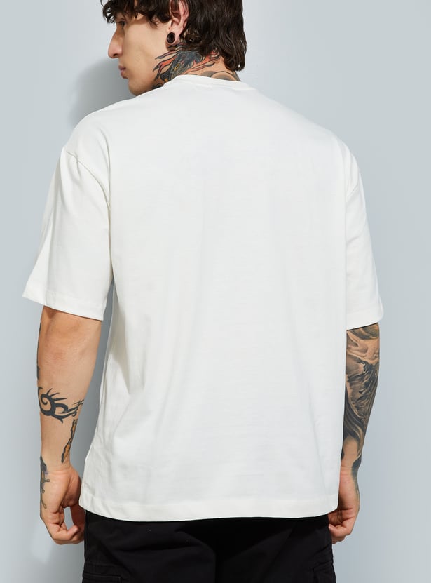 Everyday Wear Men’s Oversized T-Shirt with Trendy Placement Print Design