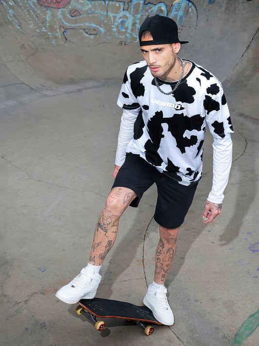 Trendy Men’s Oversized T-Shirt Black with Animal Graphics