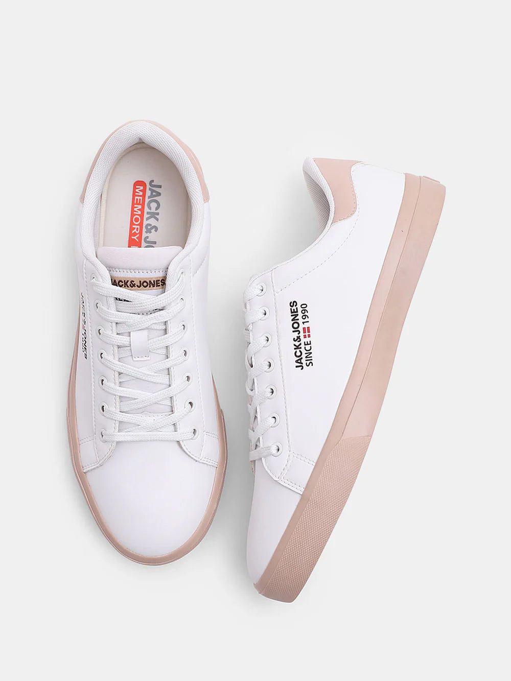 Sleek White PU Casual Sneakers for Casual Outings and Urban Fashion