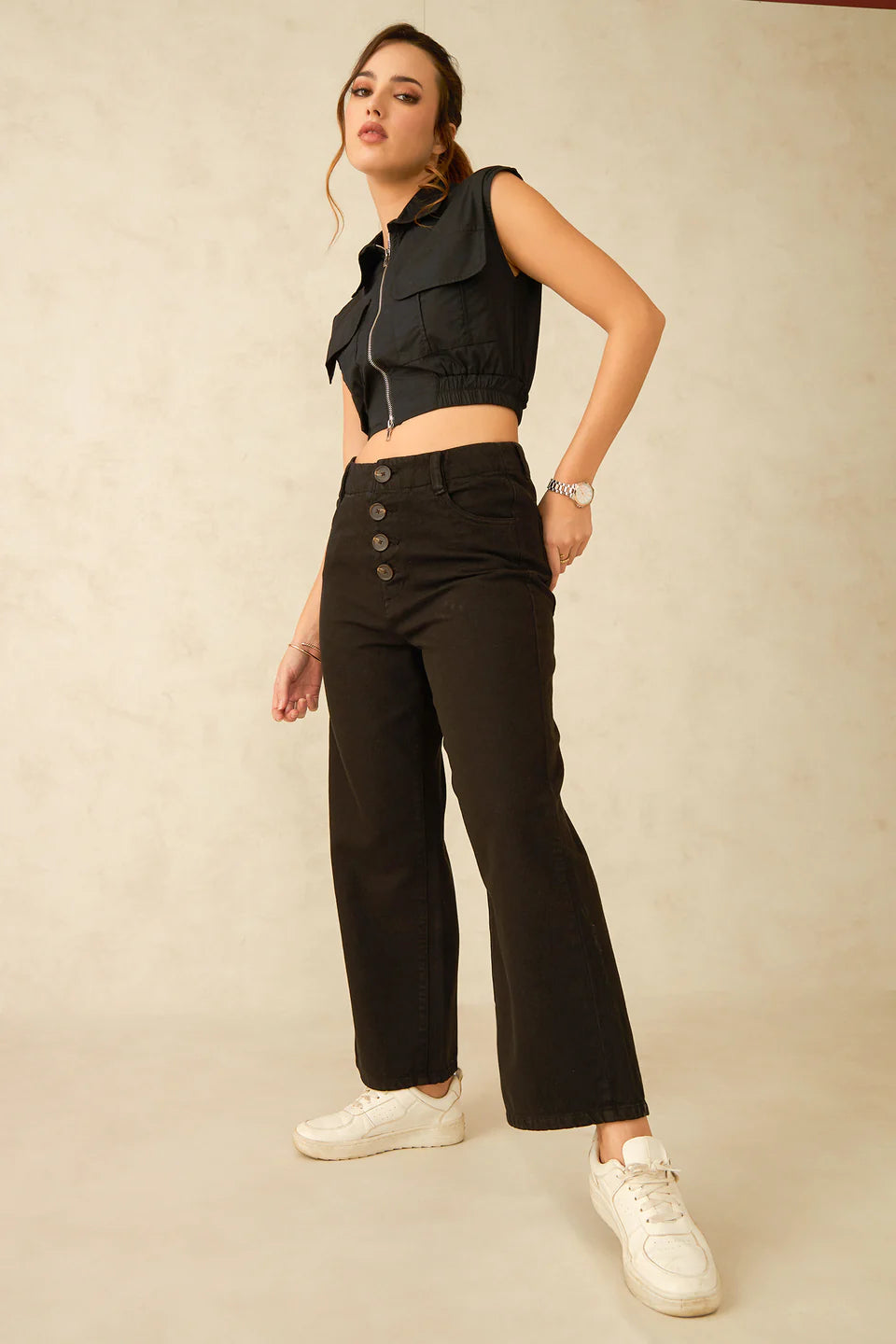 Trendy Women’s Cotton Black High Waist Ankle Jeans for Layering and Casual Outfits