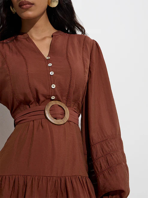 Sophisticated Tiered Cotton Blend Outfit with Belted Finish