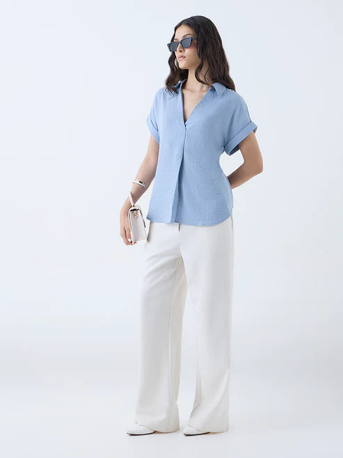 Relaxed Fit Women’s Light Blue Crinkle-Textured Top for Effortless Daily Style