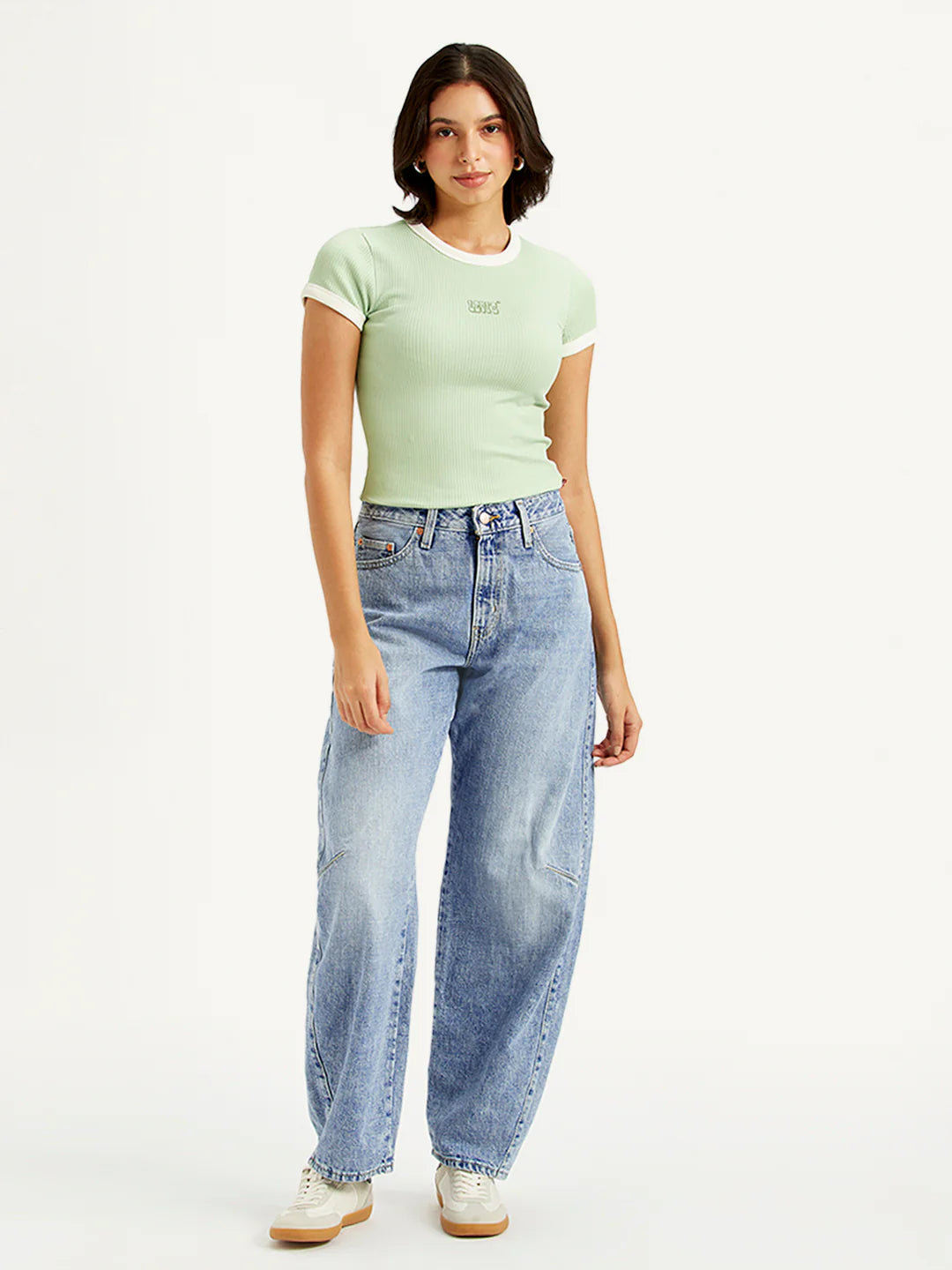 Casual Women’s Light Blue Baggy Dad Jeans with Mid Rise Barrel Fit for Work and Leisure