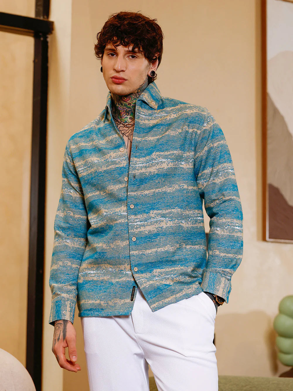 Slim Fit Gradient Strokes Pattern Jacquard Shirt for Office and Evening Look