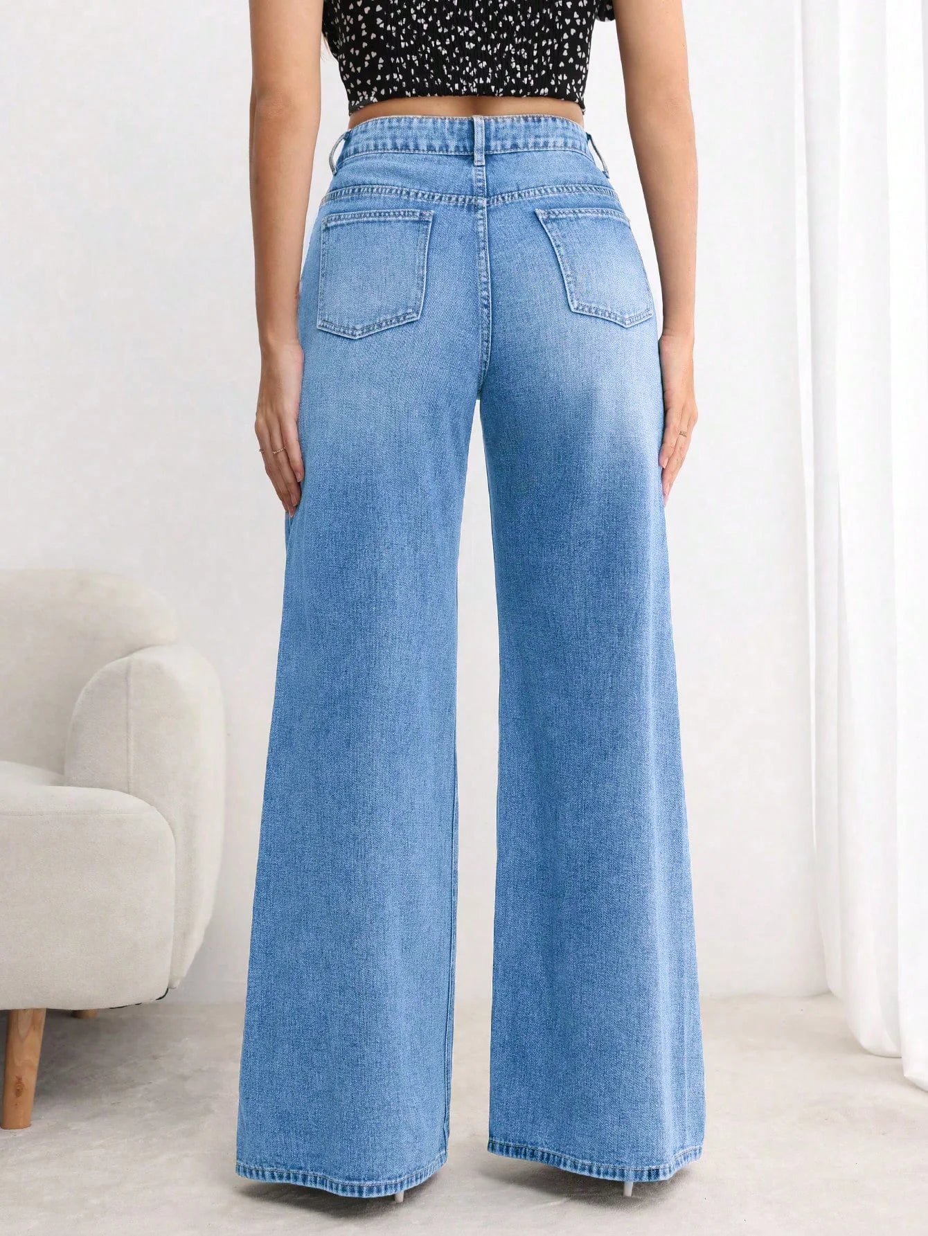 Stylish Women’s Sweet Static Extra Wide Leg Jeans Comfortable and Modern for Street Style