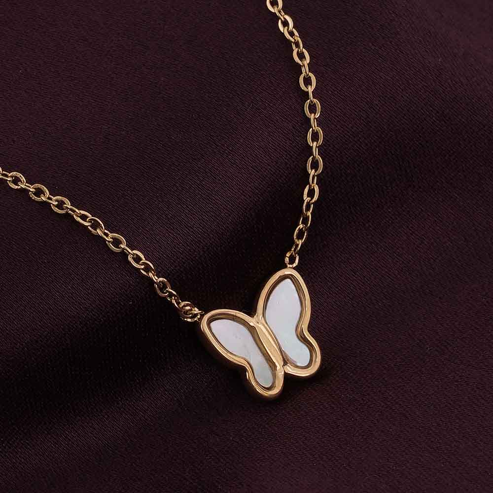 Charming Little Butterfly Necklace with Delicate Design Ideal for Gifts