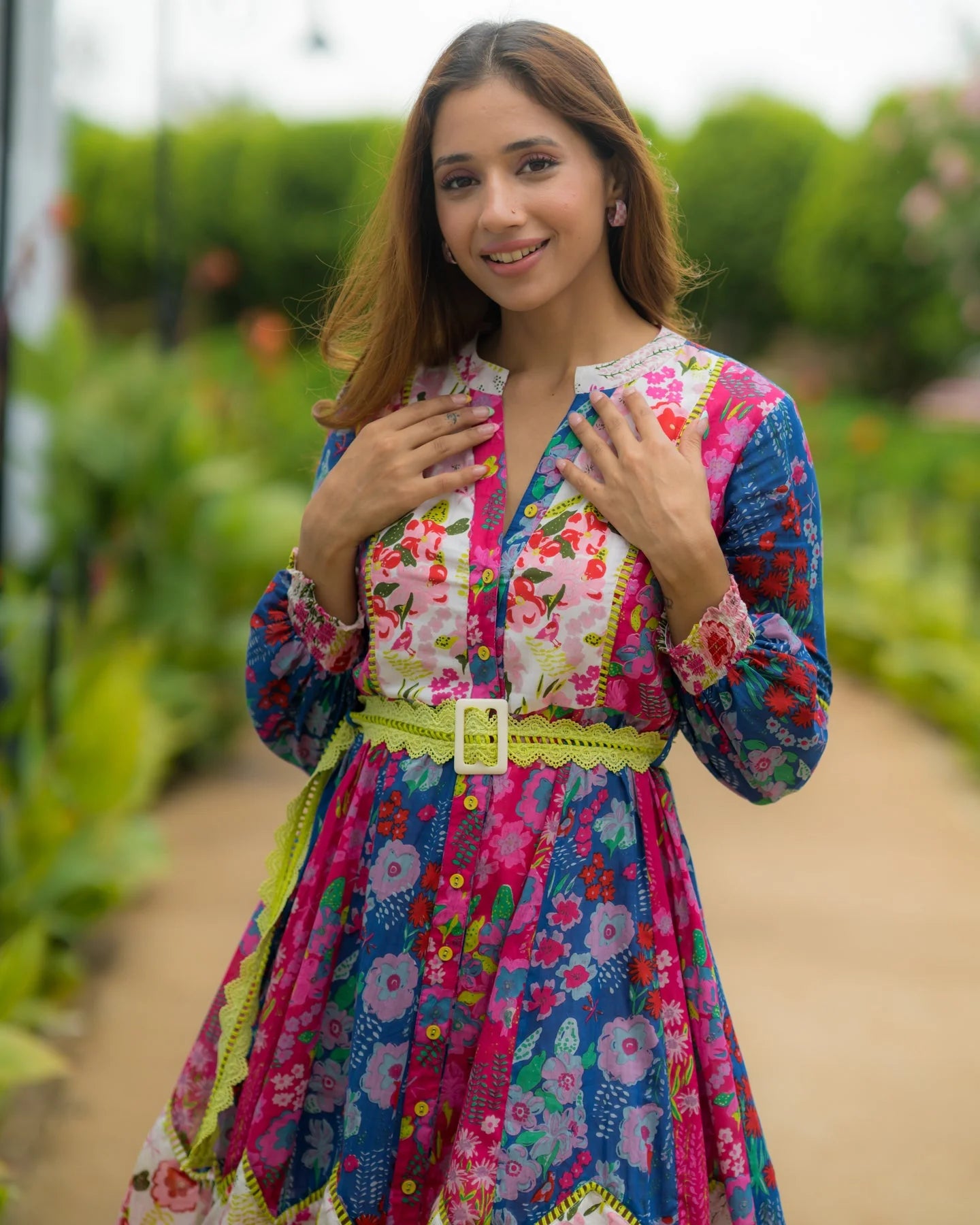 Classic Bella Style Maxi Dress with Elegant Silhouette for Women