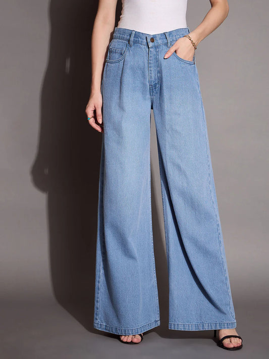 Trendy Blue Low Waist Wide Leg Jeans for Women Lightweight Stylish and Modern