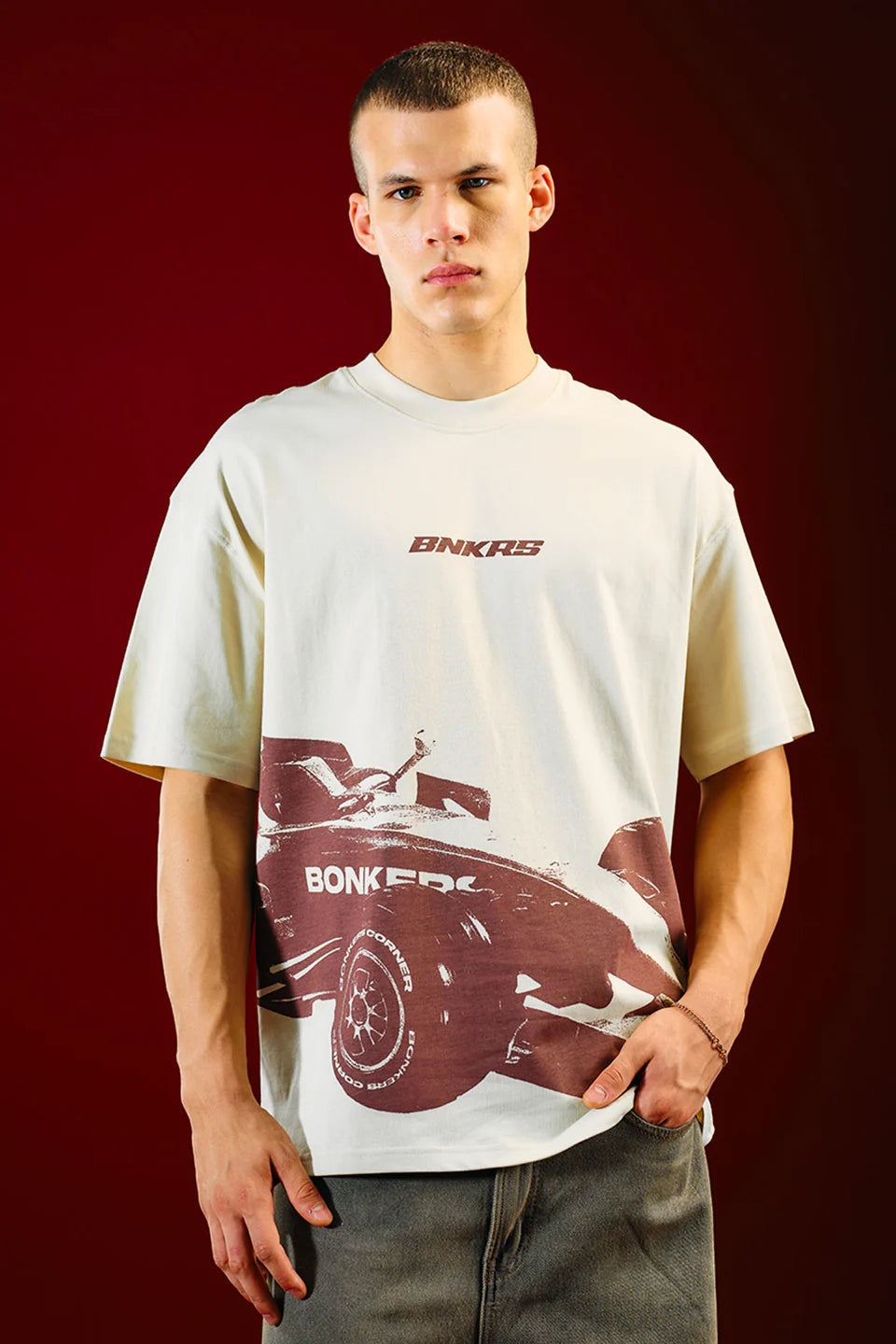 Oversized Slipstream T-Shirt for Men with Relaxed Round Neck and Soft Cotton