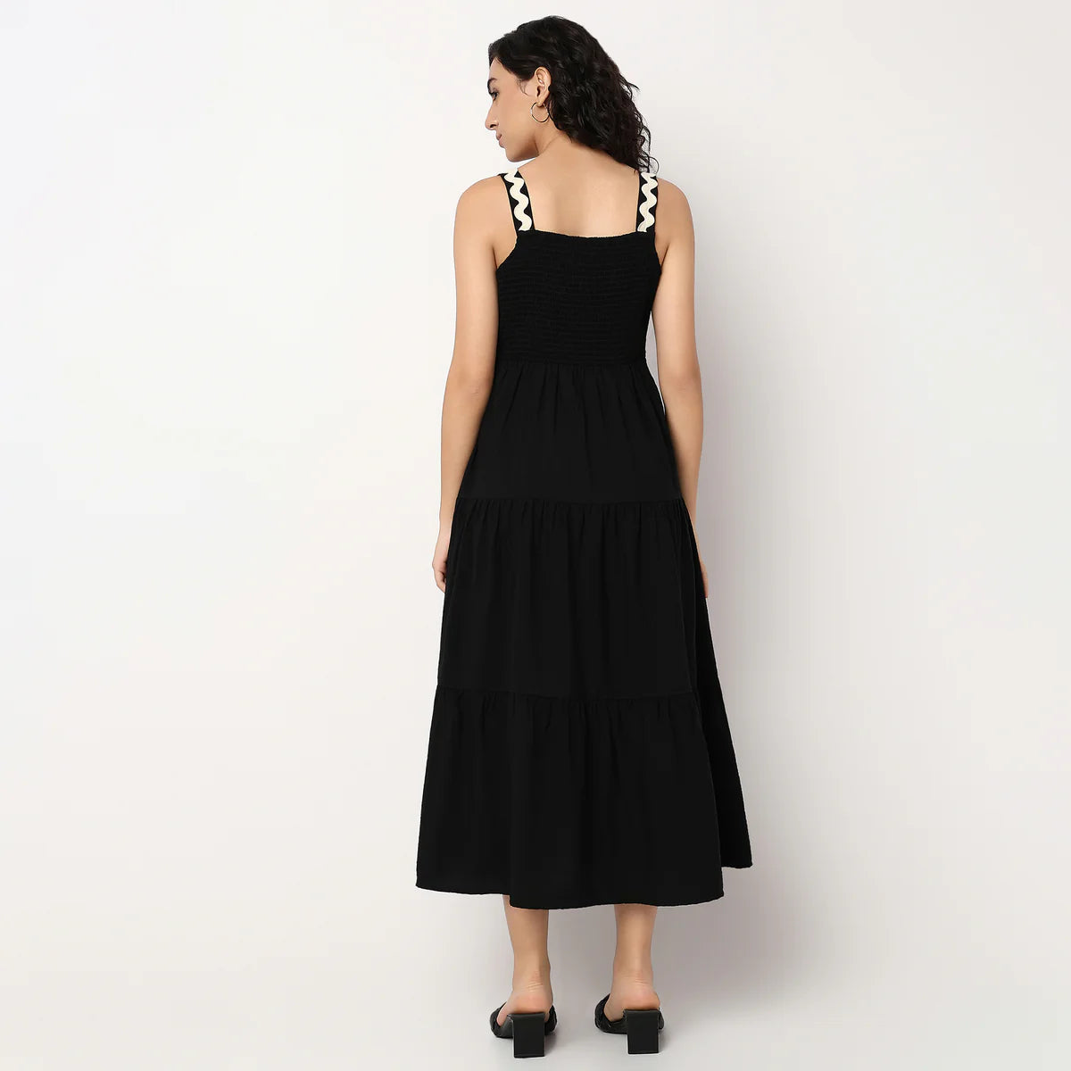 Elegant Woven Flared Dress with Strappy Design for Casual and Party Wear