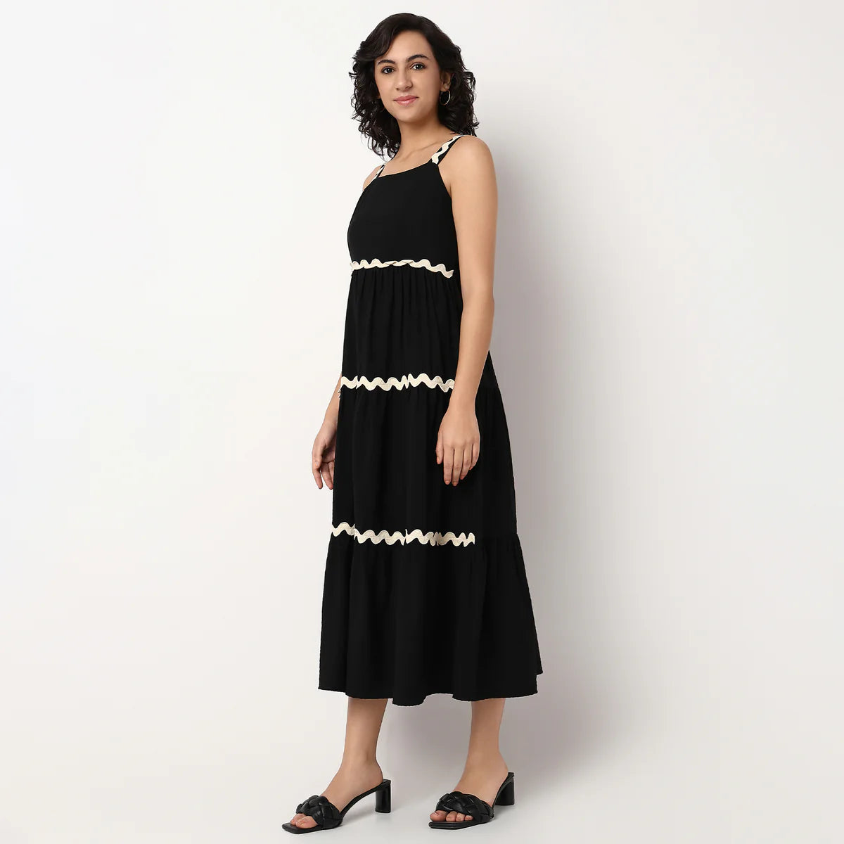 Elegant Woven Flared Dress with Strappy Design for Casual and Party Wear