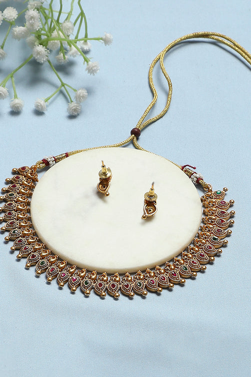 Women’s Alloy Necklace Set in Red and Green Elegant and Chic Jewelry