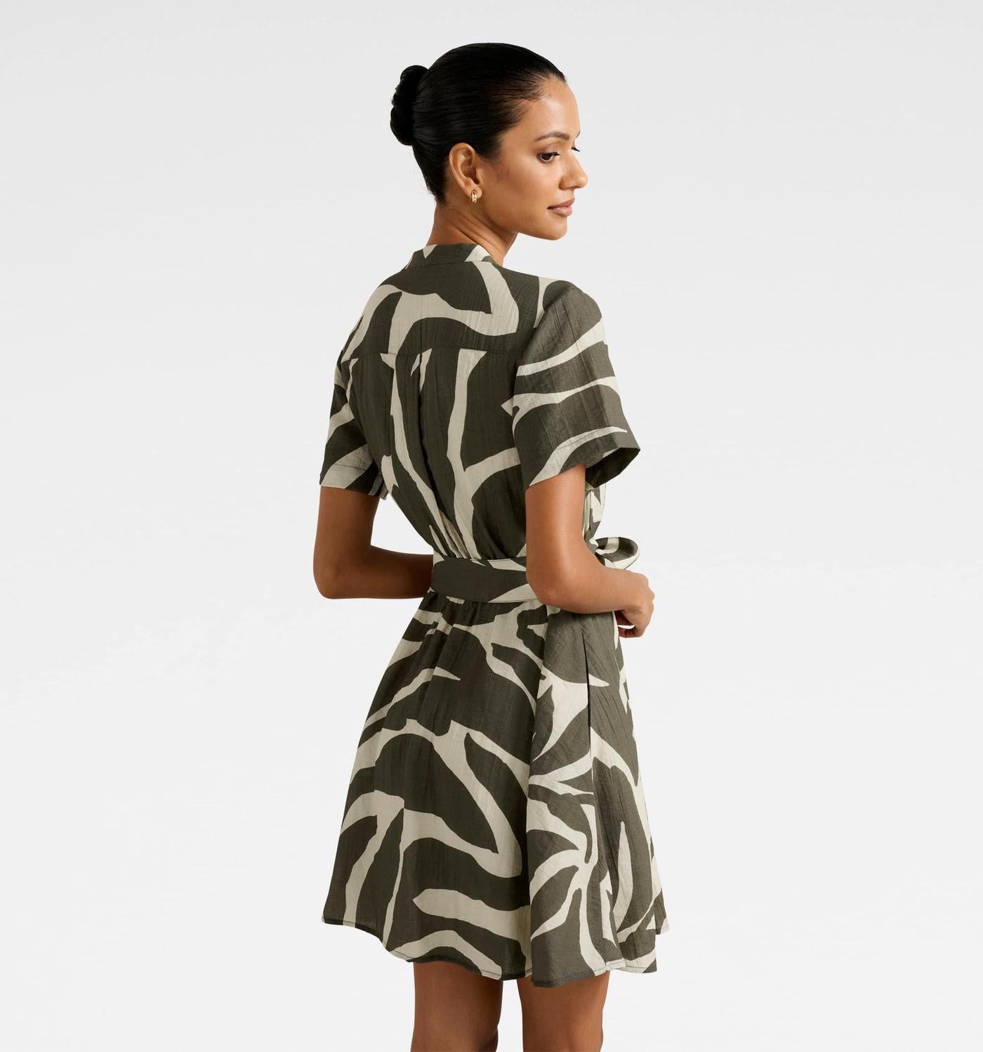 Stylish Petite Mini Dress with Zipper Detailing and Contemporary Look