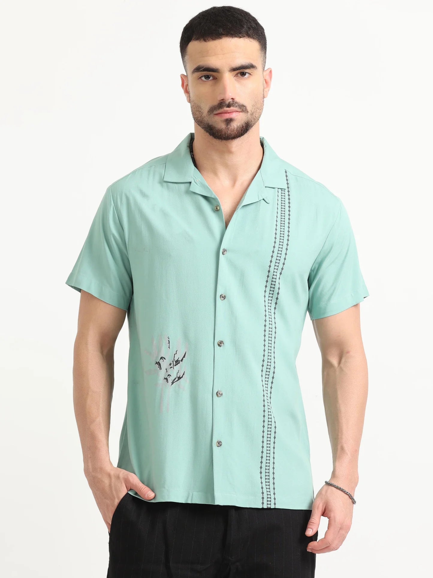 Stylish Relaxed Fit Green Cotton Viscose Printed Shirt Perfect for Summer Holidays and Casual Events