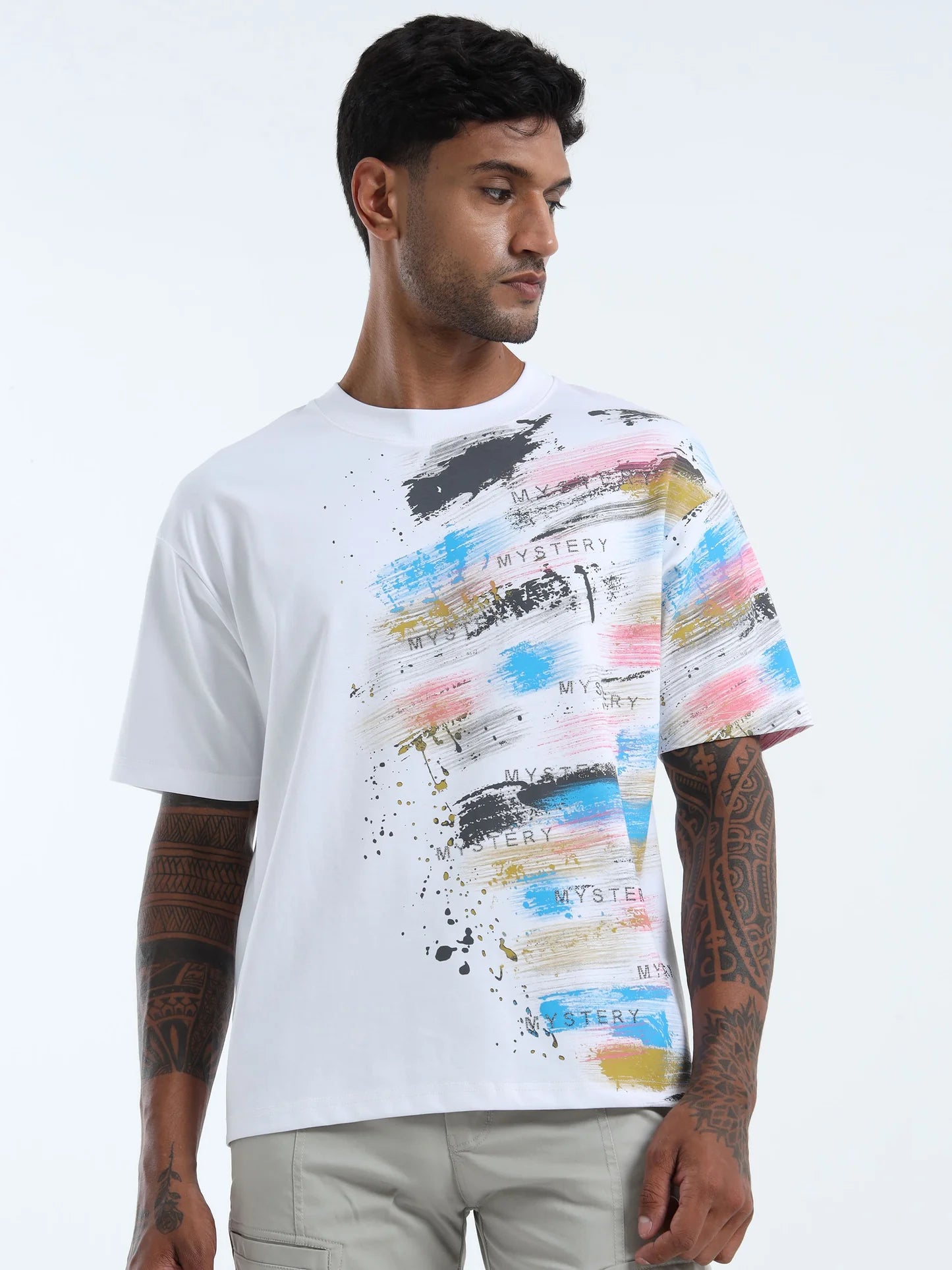 Everyday Wear Men’s White Oversized T-Shirt with Breathable Fabric