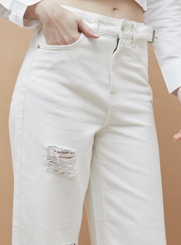 Stylish Women’s Distressed Regular Fit Jeans Perfect for Street Style and Casual Outings