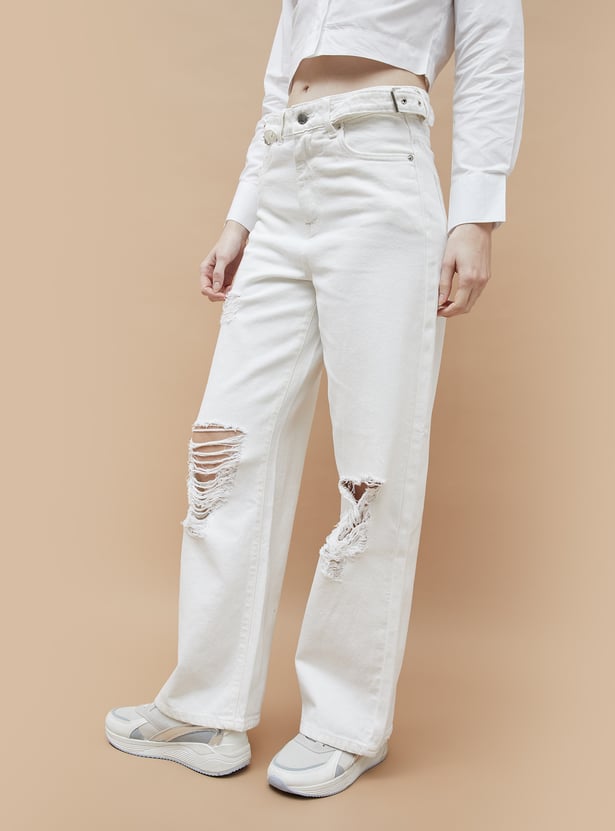 Stylish Women’s Distressed Regular Fit Jeans Perfect for Street Style and Casual Outings