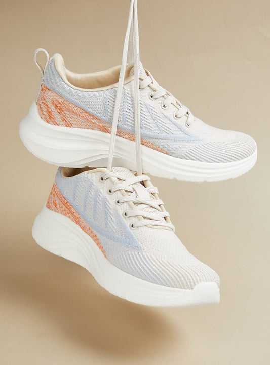 Lightweight Women’s Colourblock Sports Shoes for Outdoor Adventures and Daily Wear