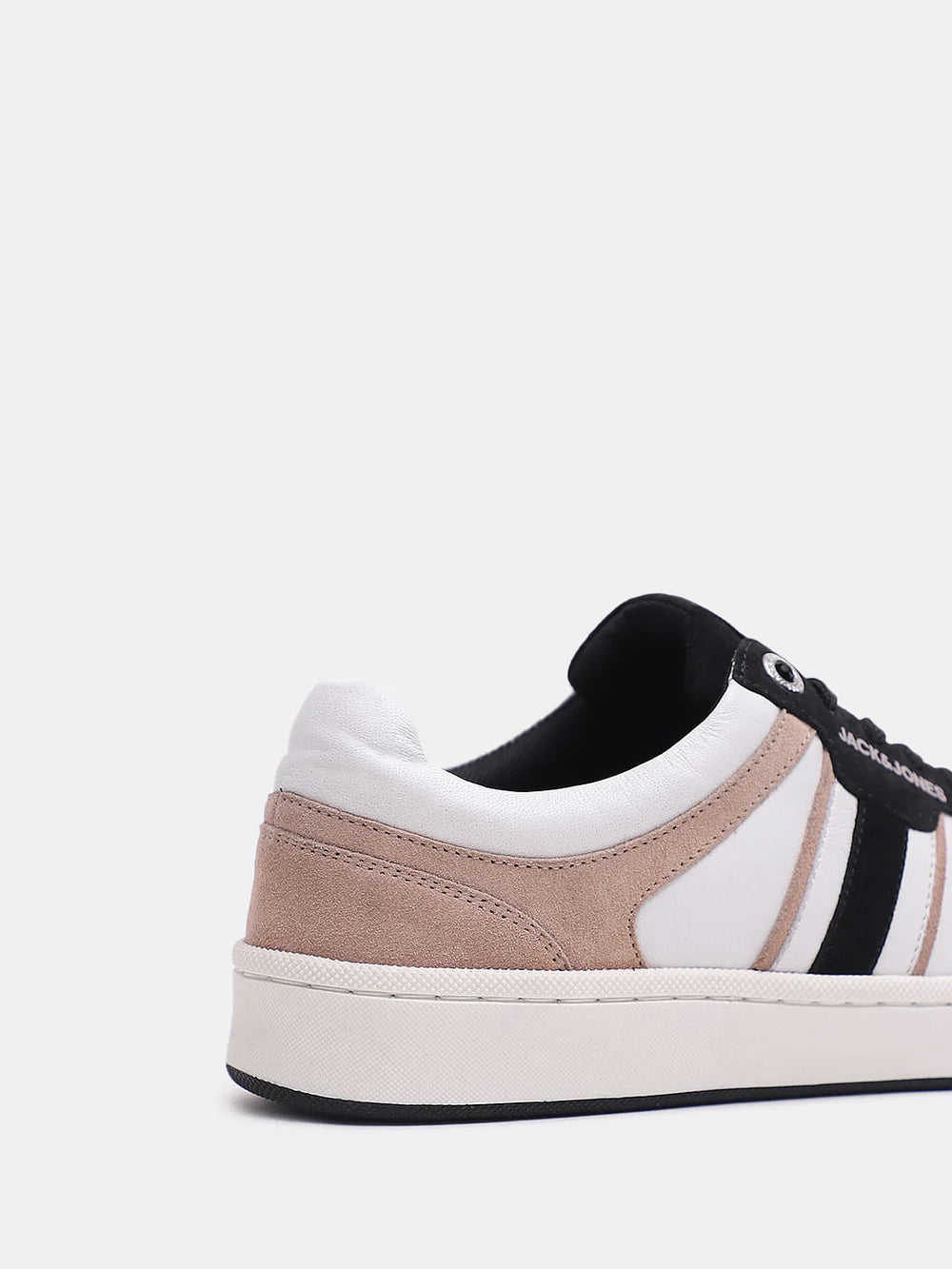 Modern Black Colourblocked Sneakers Fashionable Streetwear