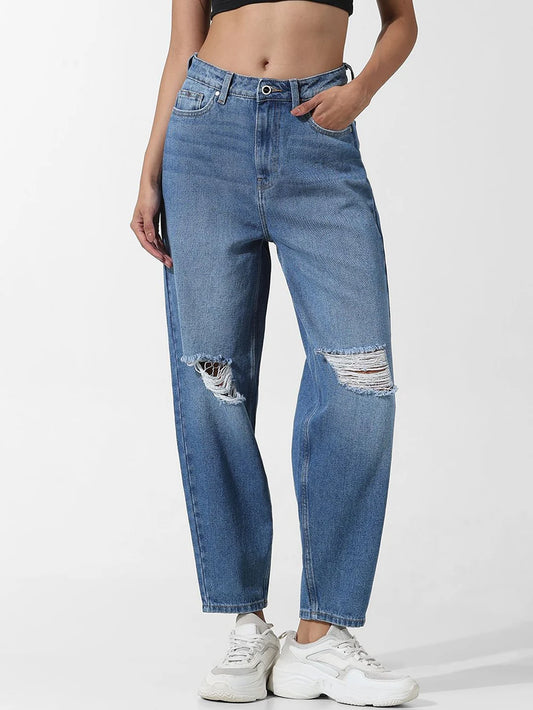 Relaxed Fit Women’s Blue Distressed Mom Jeans with High Waist for Comfortable Daily Wear