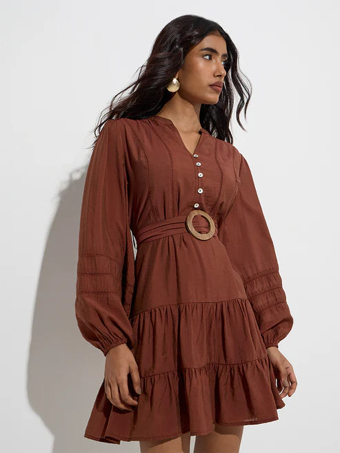 Sophisticated Tiered Cotton Blend Outfit with Belted Finish