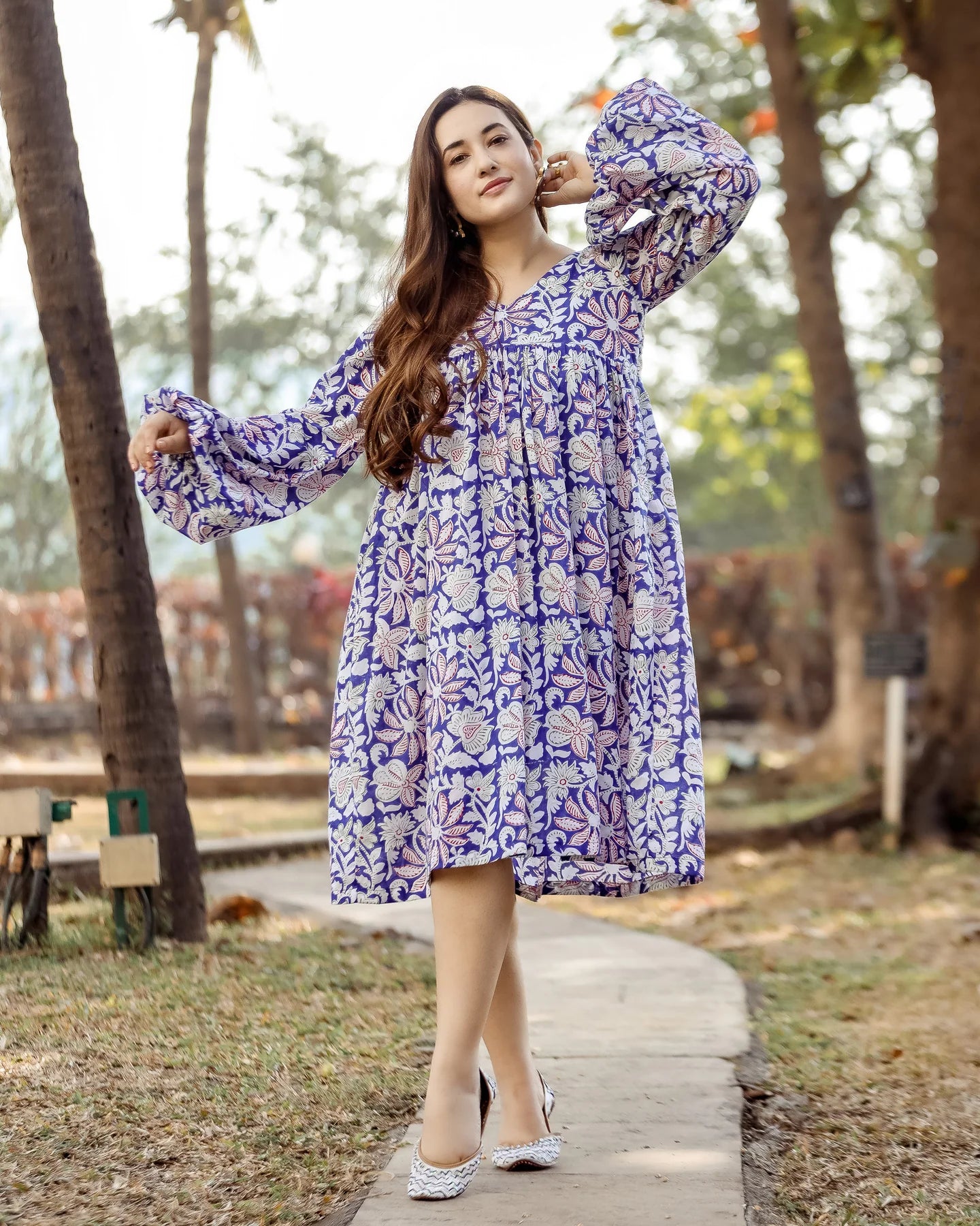 Soft Cotton Dress with Balloon Flower Prints Lightweight and Breathable Design