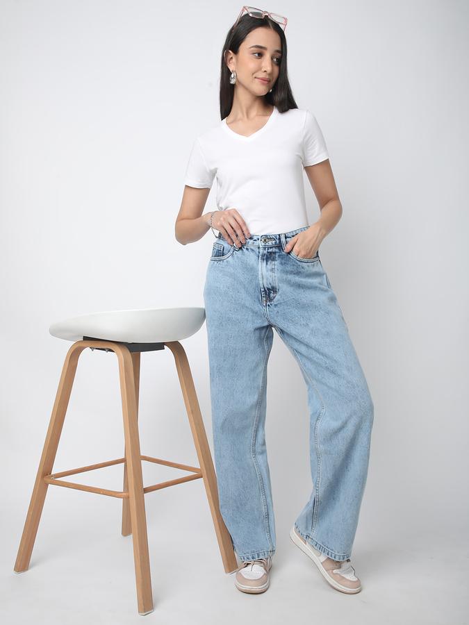 Elegant Women’s Relaxed Fit Jeans Ideal for Casual Office College and Outings