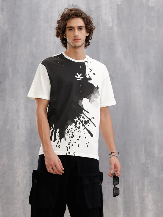Stylish Off-White Oversized T-Shirt for Men Graphic Placement