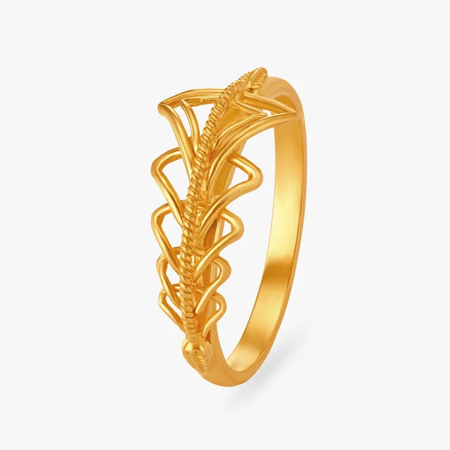 Unique Graceful Ring in Contemporary Abstract Shape