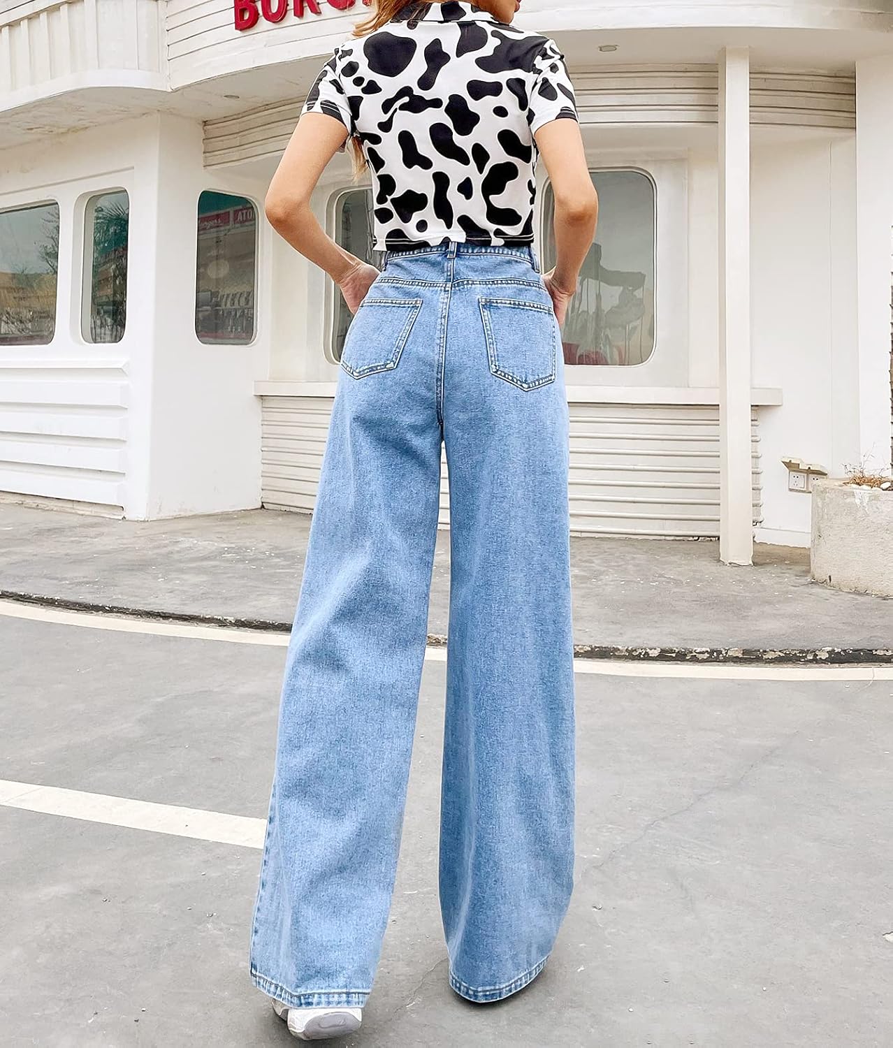 High Waist Straight Leg Loose Fit Boyfriend Jeans for Women Trendy and Ideal for Casual Wear