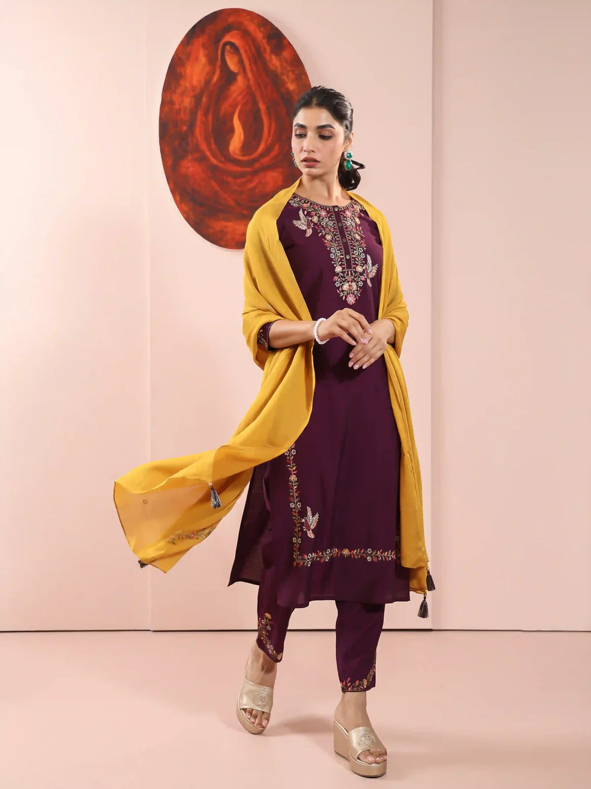 Classic Embroidery Kurta Set with Dupatta & Pants, Detailed with Sequins