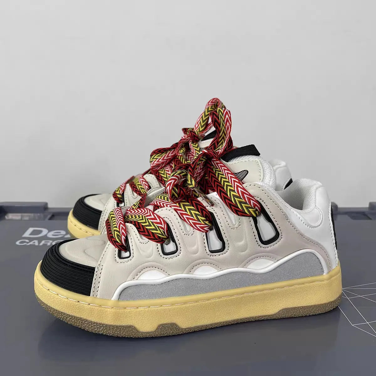 Trendy Women Running Shoes Lightweight Outdoor Sneakers for Fitness College and Everyday Style