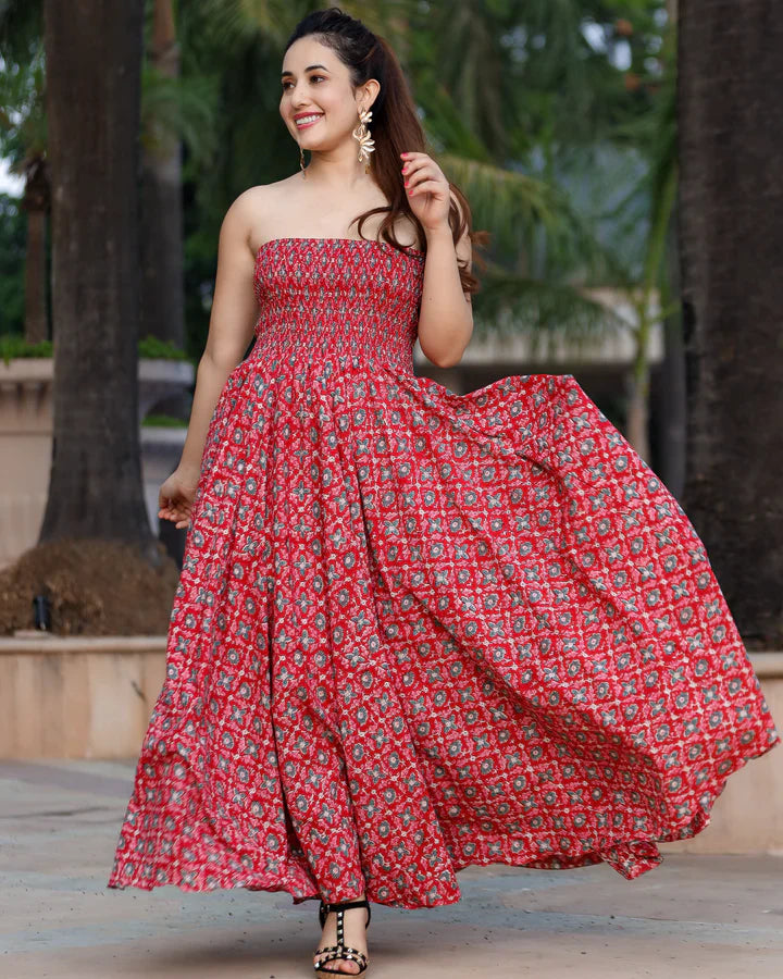 Elegant Smocked Cotton Dress in Honey Crisp Shade Perfect for Casual Outings