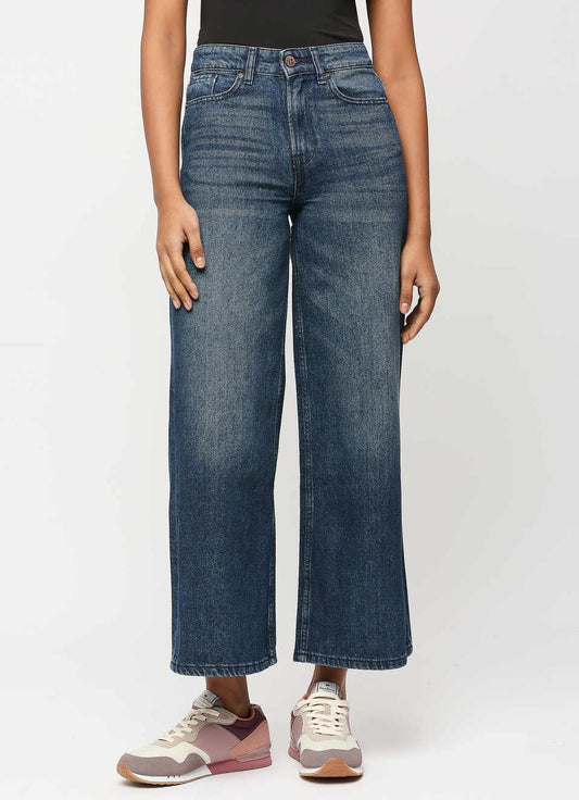 Relaxed Fit Women’s Blue High Waist Wide Leg Jeans for Weekend and Everyday Wear