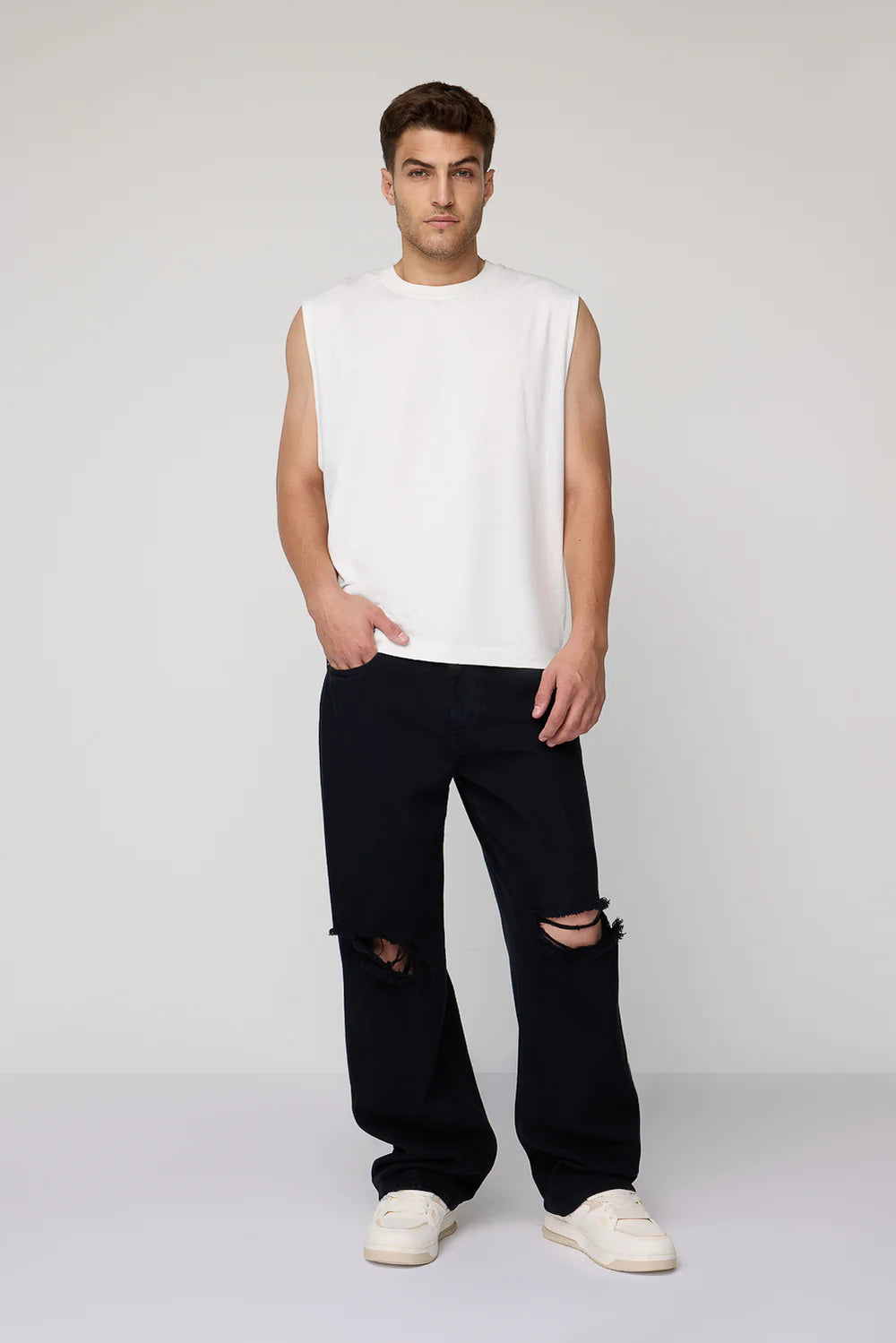 Fashionable Black Baggy Straight Jeans for Men Worn-In Look