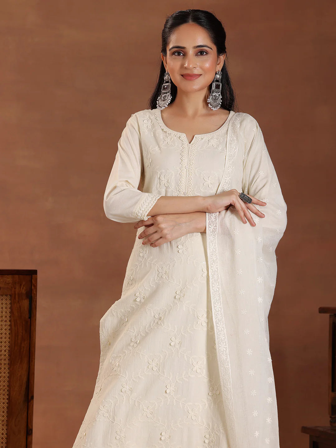Off White Cotton Straight Kurta Ensemble with Delicate Embroidery and Coordinated Dupatta