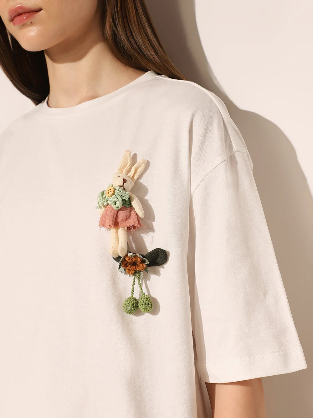 Casual White Applique Loose Fit Boxy T-Shirt for Women