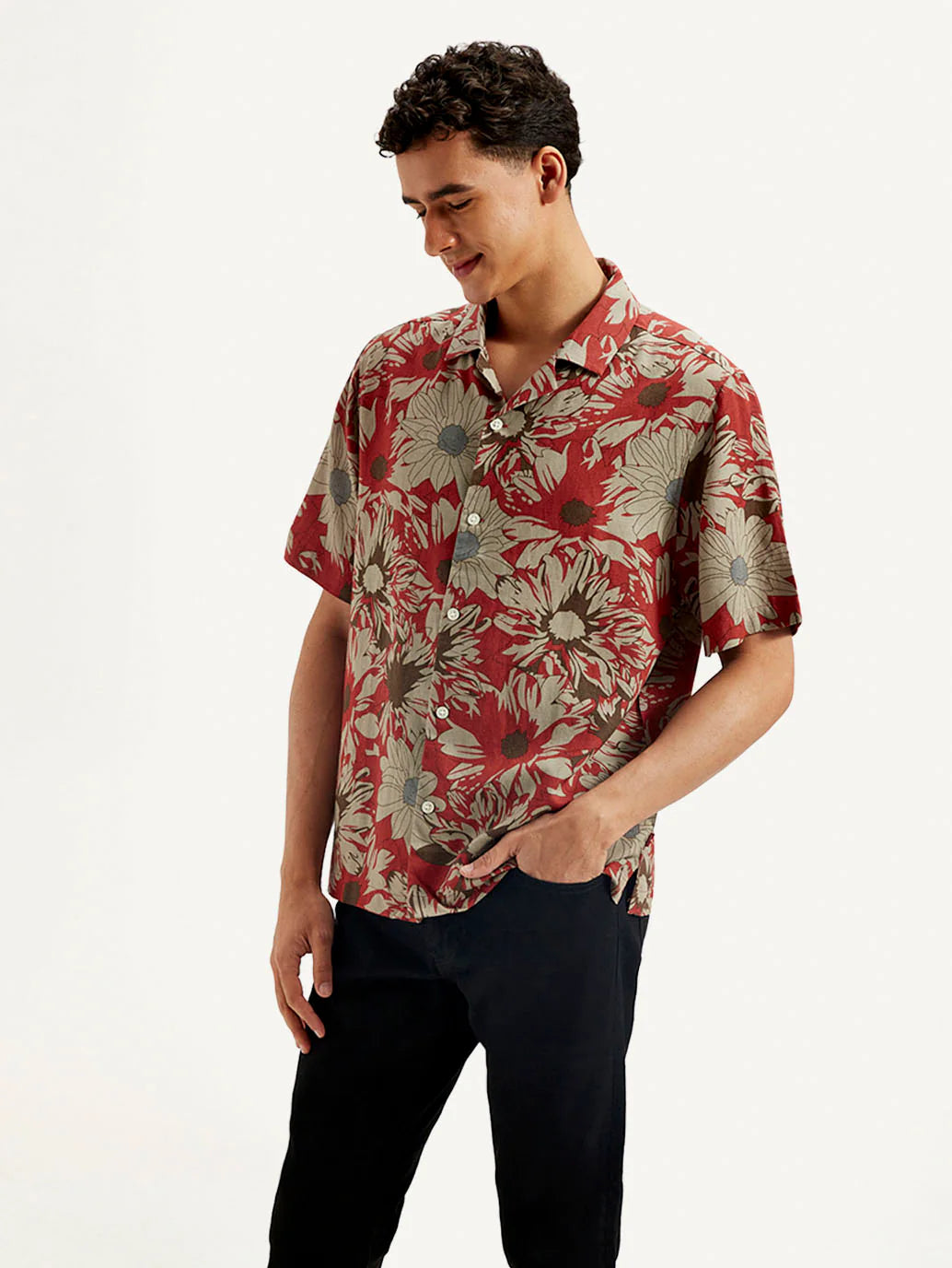 Modern Men’s Resort Collar Floral Linen Shirt Lightweight Relaxed Fit Shirt with Trendy Floral Print for Daily Wear