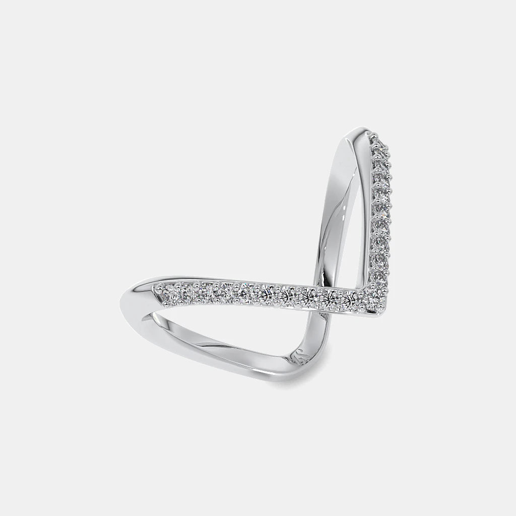 Chic Chevron Inspired Finger Ring with Minimalist Look