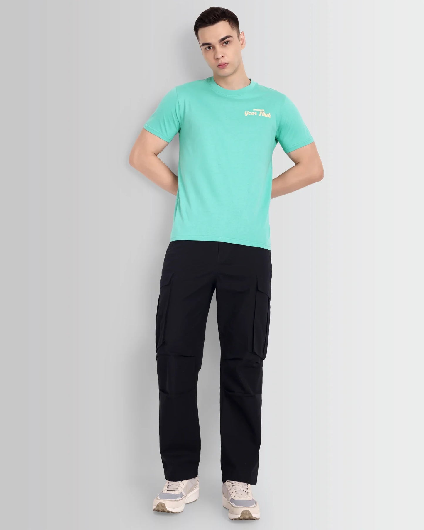 Men’s Graphic T-Shirt with Motivational Quote Mint Horizon