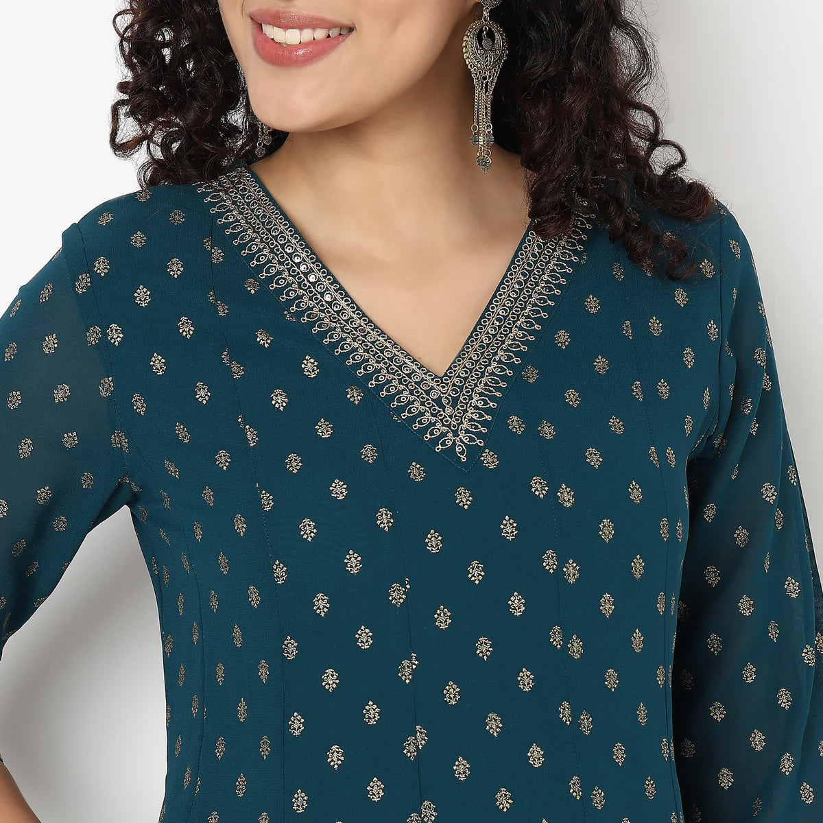 Elegant Foil Print V Neck Flared Kurta Perfect for Festive Occasions and Party Wear