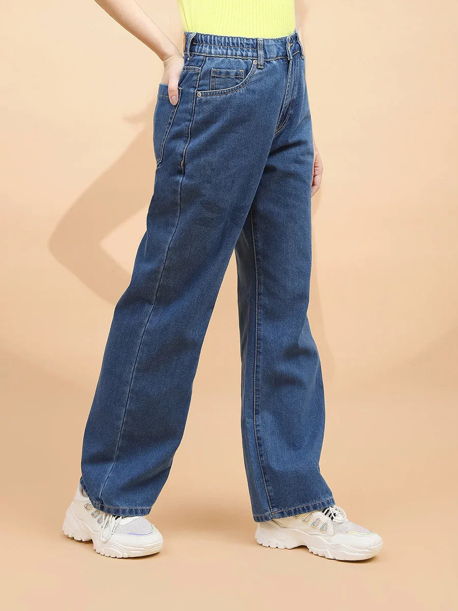 Women’s Classic Blue Cotton Blend Relaxed Jeans Comfortable and Ideal for Daily Wear