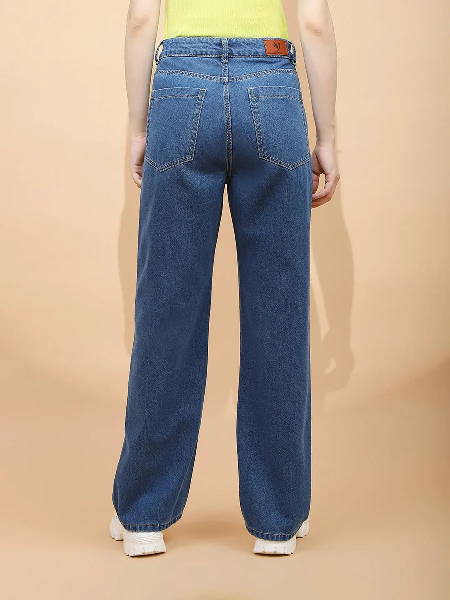 Women’s Classic Blue Cotton Blend Relaxed Jeans Comfortable and Ideal for Daily Wear