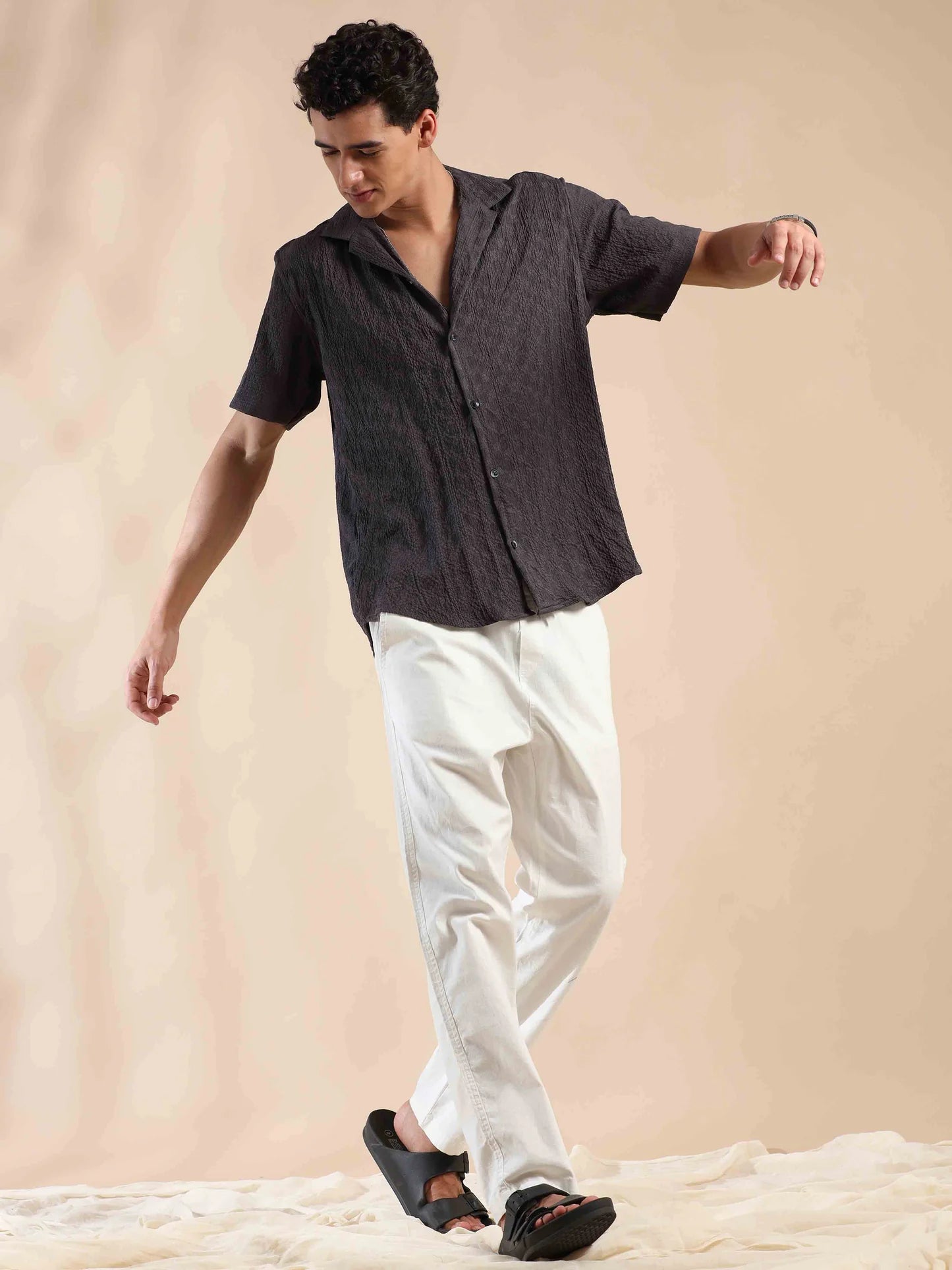 Pebble Beach Paradise Popcorn Shirt Comfortable and Lightweight Ideal for Street Style and Travel