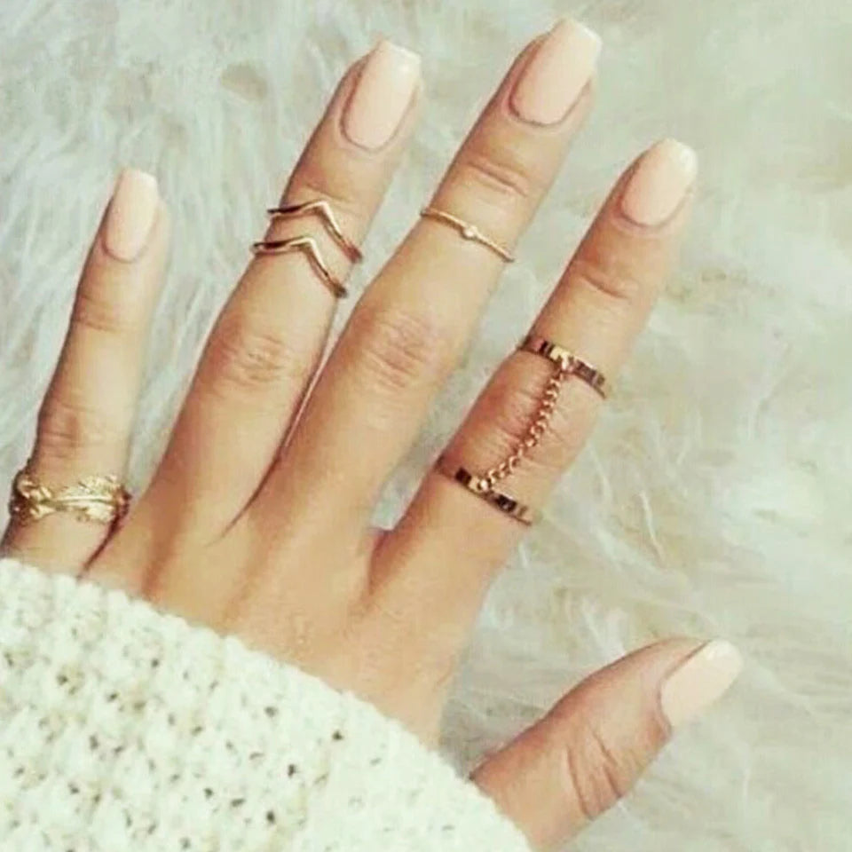 Minimalist Gold Midi Rings Stylish Jewelry Piece Ideal for Casual and Party Wear