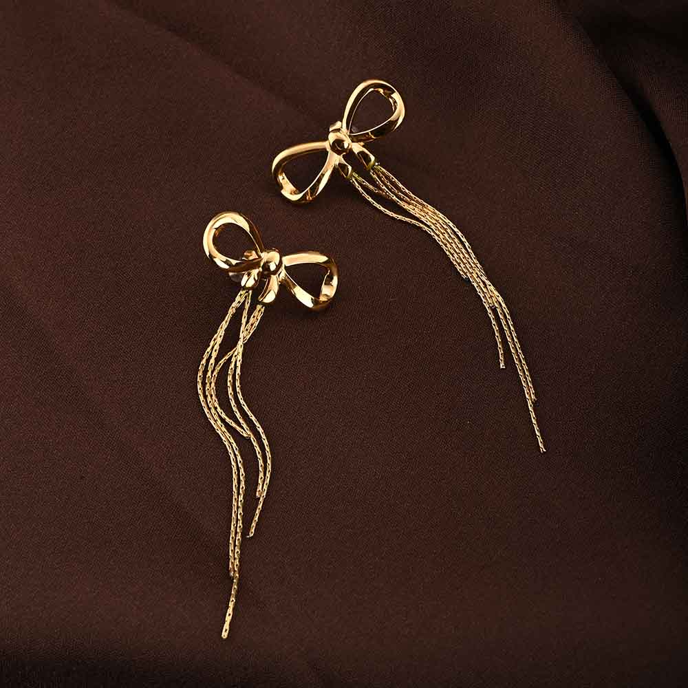Fashionable Gold Bow and Tassel Earrings for Women Sophisticated and Eye-Catching