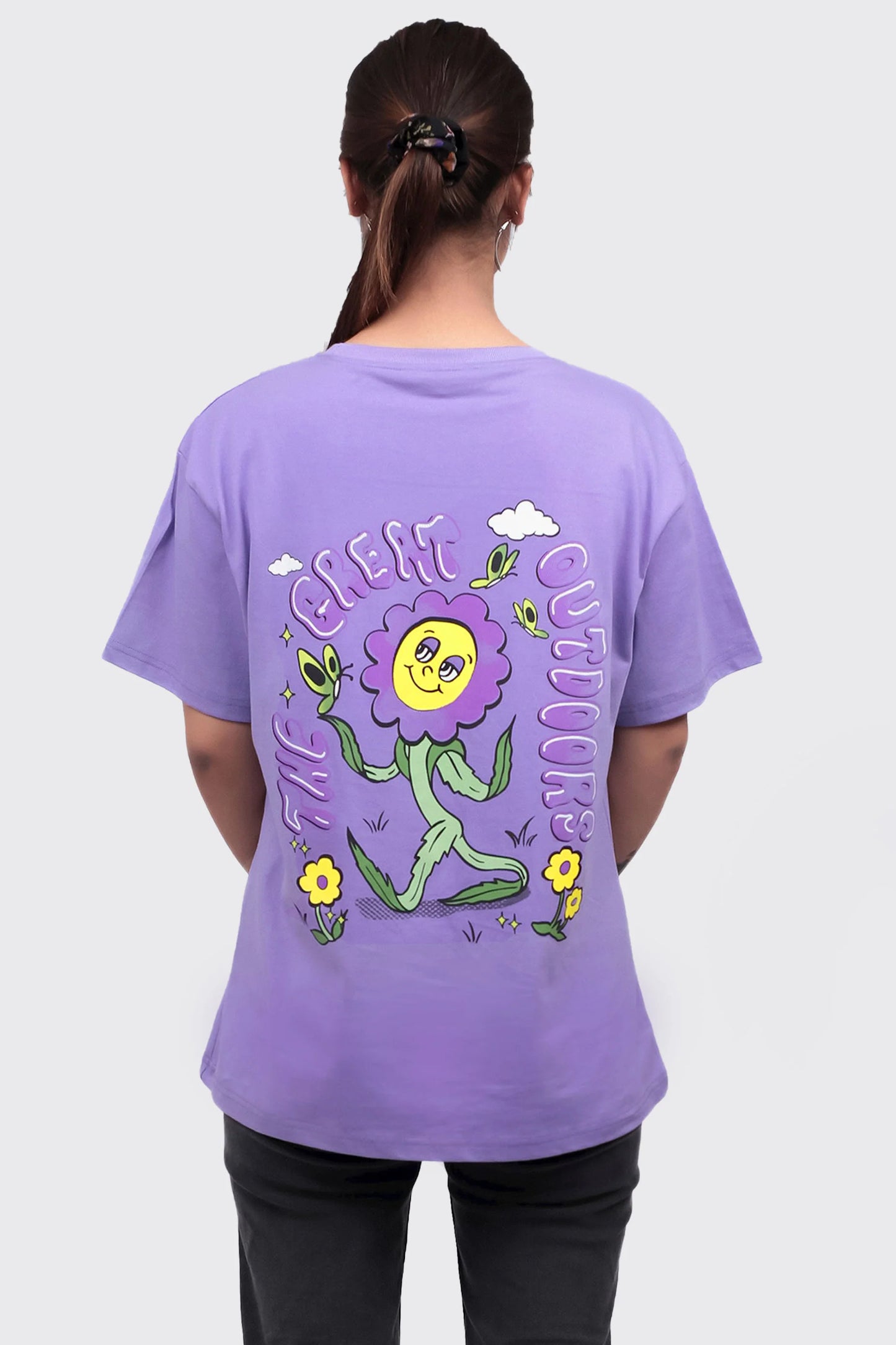 Fashionable Lilac Oversized T-Shirt with Stylish Back Graphic