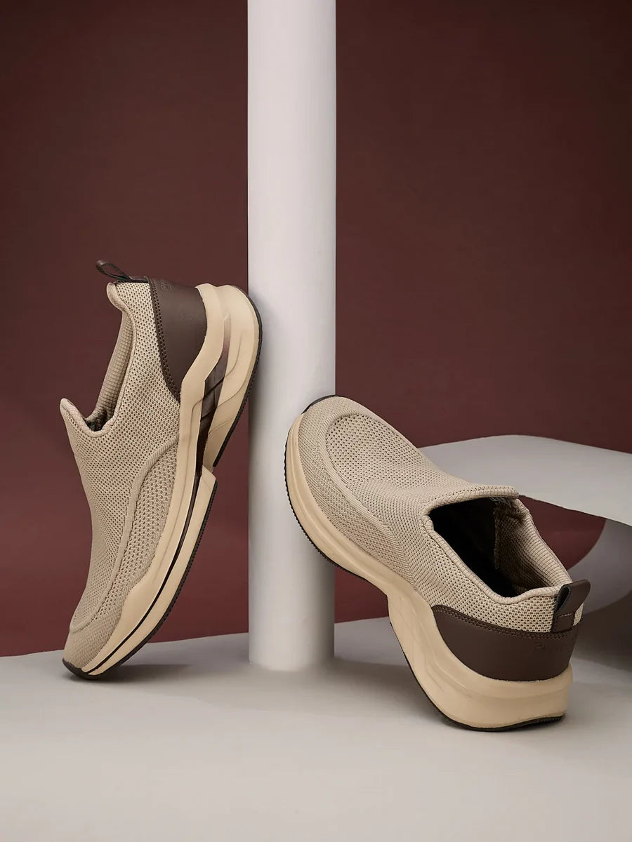 Men’s Beige Walking Sneakers Stylish and Durable Footwear